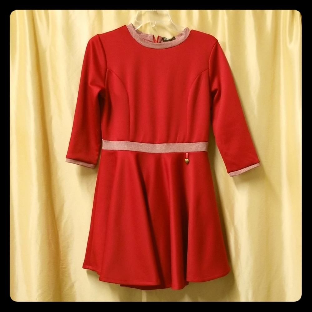 Red Retro style